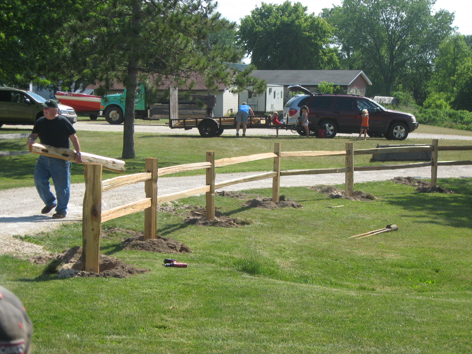 /pictures/CT fence Installation/IMG_5226.jpg